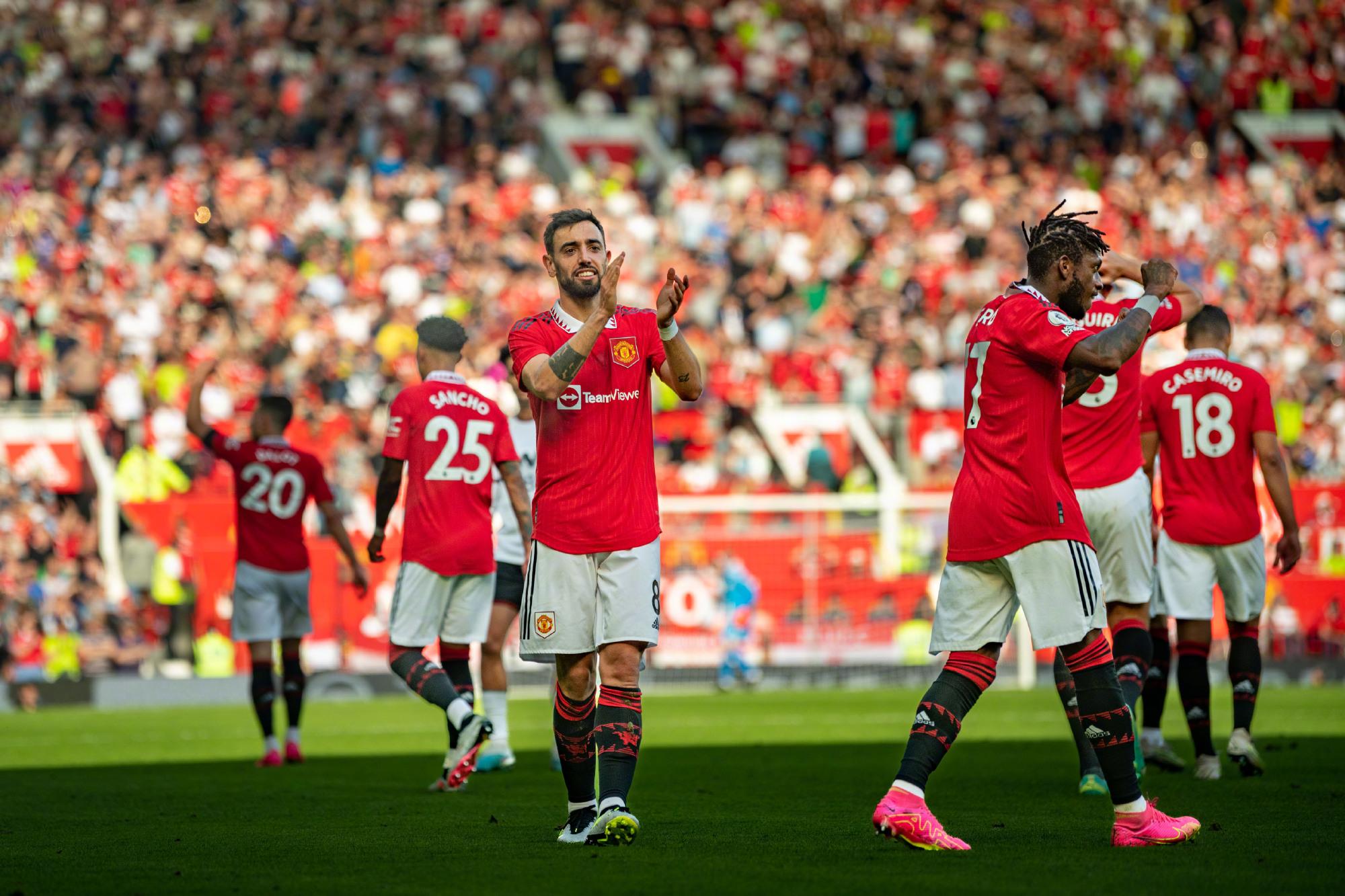 创作团队着 创作团队着