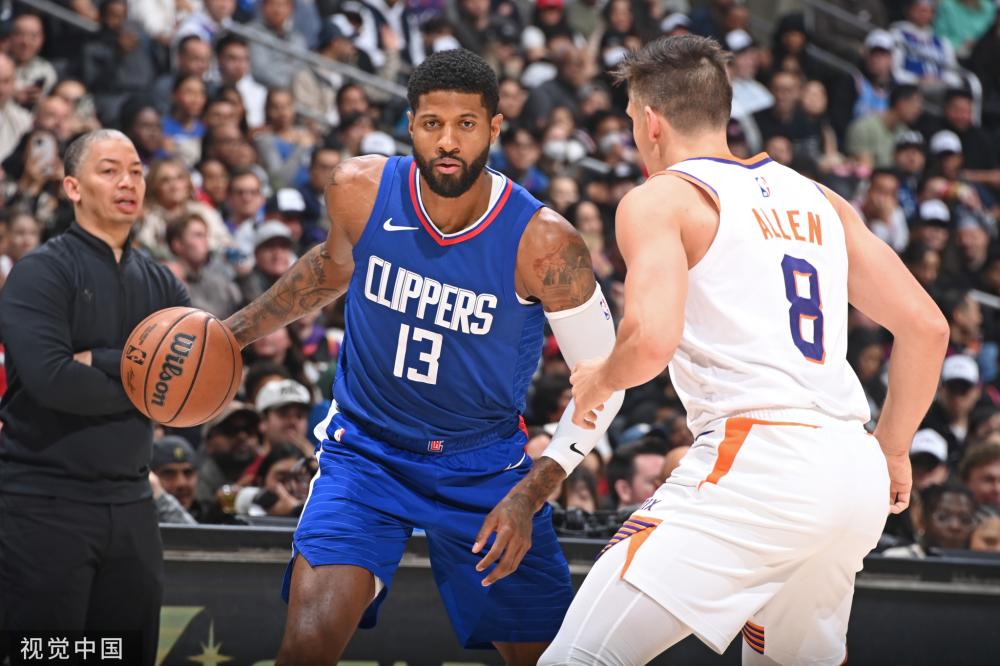 踢球的J罗 踢球的J罗