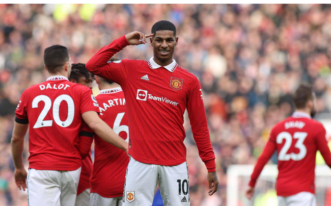 而库明加的 而库明加的